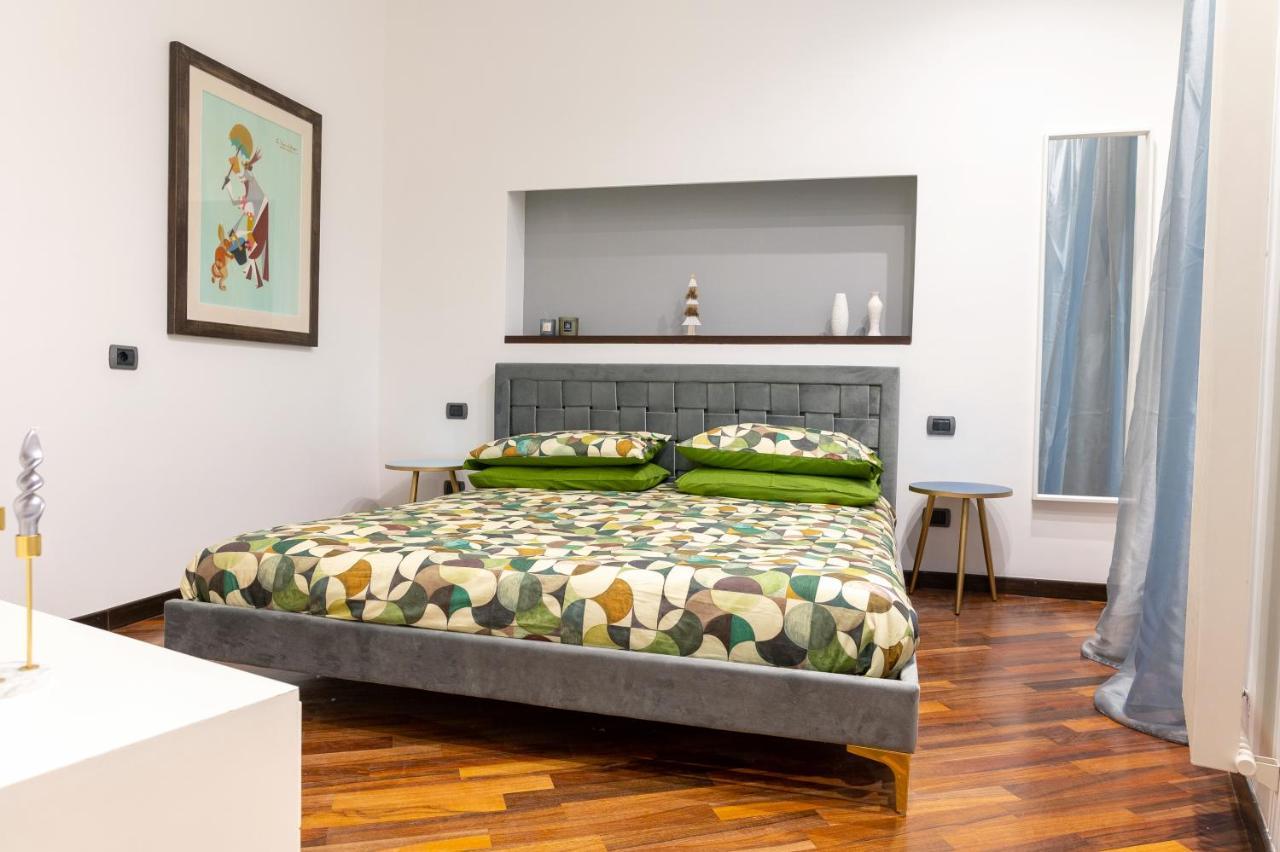 Roomito Apartments Неаполь Экстерьер фото
