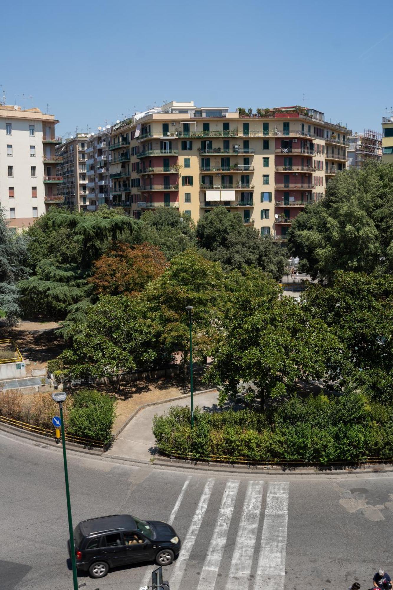 Roomito Apartments Неаполь Экстерьер фото